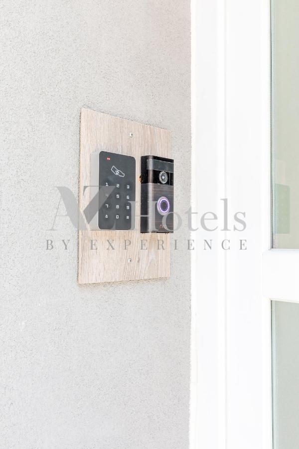 Ayz Villegas - Auto Check-In Property Мадрид Екстериор снимка